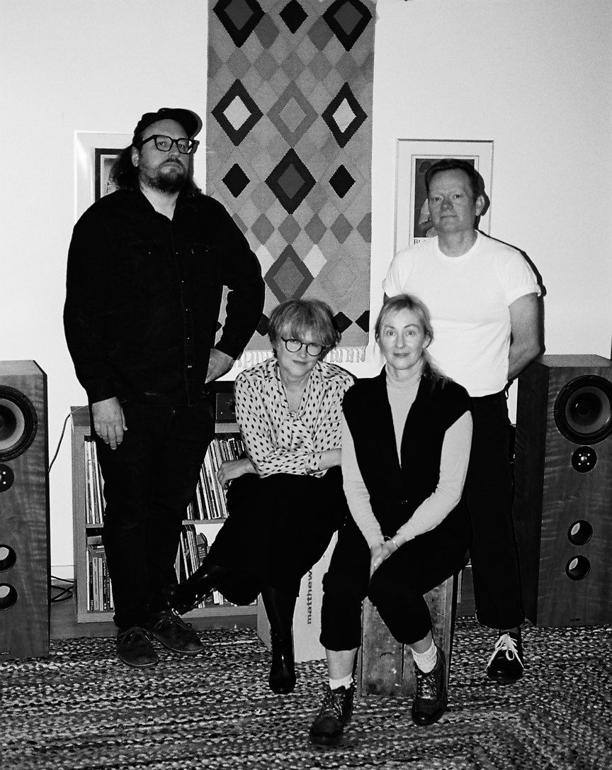 Frog Eyes – “I See The Same Things”