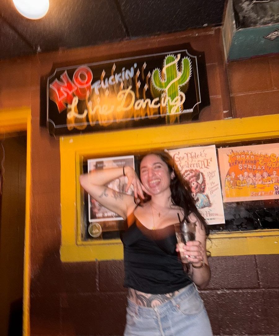 Georgia Maq – “Slightly Below The Middle”